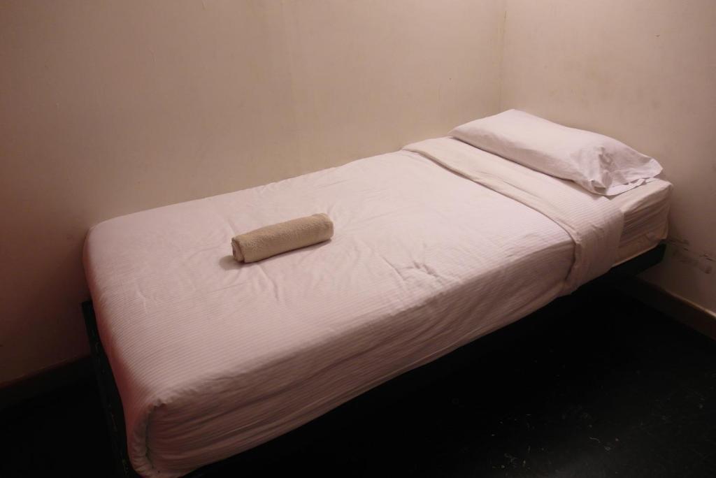 Number Eight Guesthouse Kuala Lumpur Oda fotoğraf