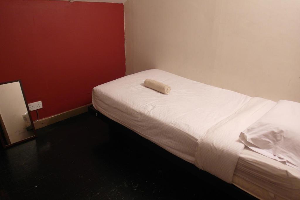 Number Eight Guesthouse Kuala Lumpur Oda fotoğraf